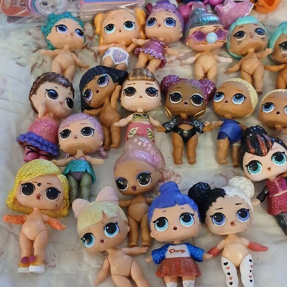 Lol   - Picture 2 of 4